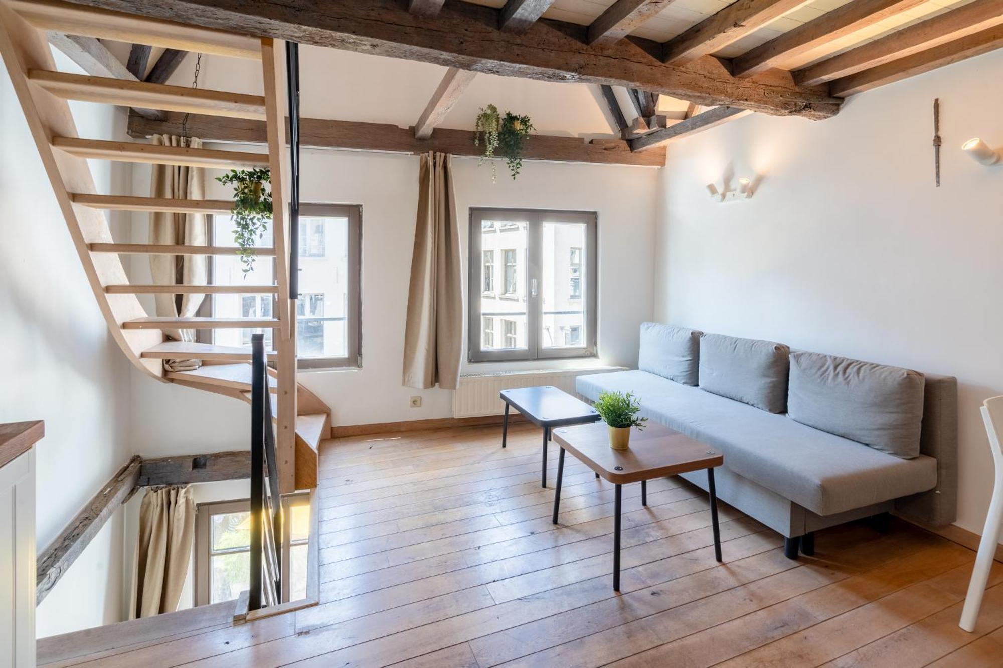 Tempel Triplex & Duplex At Historic Heart Of Antwerp Apartment Exterior photo